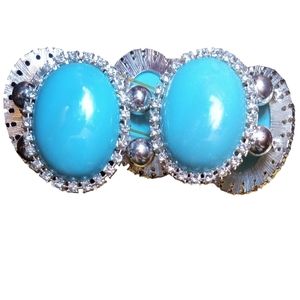 Western Turquoise Color Crystal Style Stretch Bracelet, Blue w/ Silver Tone, OS